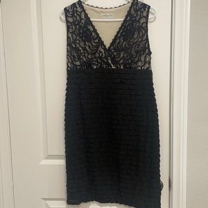 NWT Ronni Nicole beautiful dress. Size 6